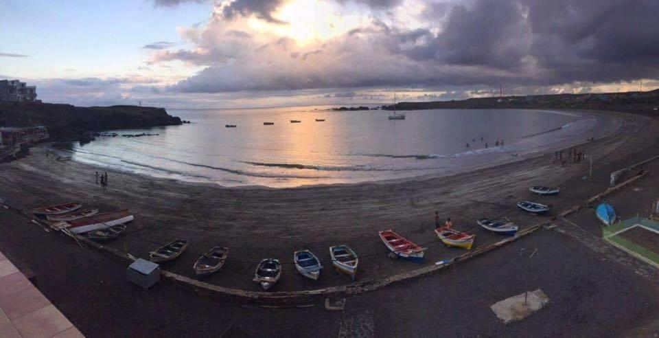 Suite Big Lanche Praia Baixo Eksteriør billede
